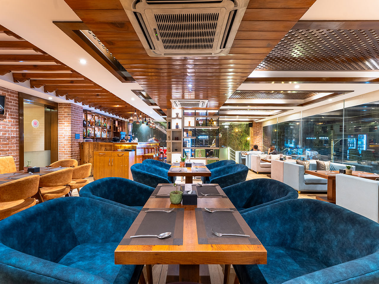 Heaven's Lounge Bar